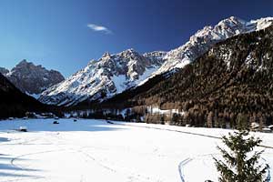 L&auml;ngdskid&aring;kning i Dolomiterna, Italien